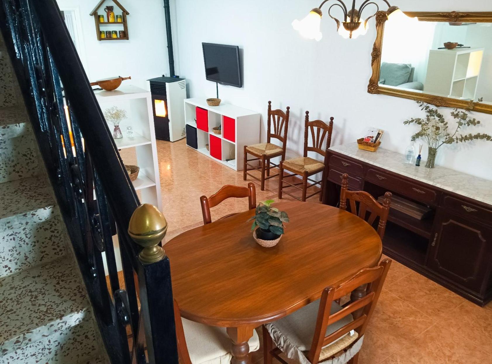 Casa Blanca Сasa de vacaciones Cuevas del Becerro